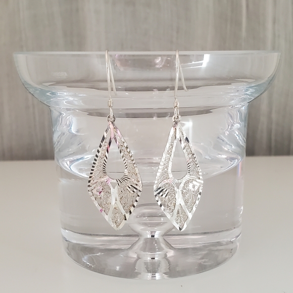 925 Turkey Sterling Filigree Kite Drops w/Diamond-Cut Accents - Picture 2 of 7